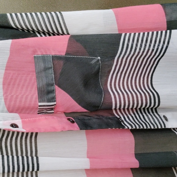 🌺Vanity women blouse - Picture 4 of 9